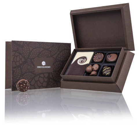  belgian pralines, belgian chocolate, elegance pralines, chocolate pralines, chocolate for men, chocolate for boy, chocolate for husband, present for birthday, gift for name day, chocolate for congratulations, gift for women, gift for daughter, present for son, tasteful box, luxury pralines