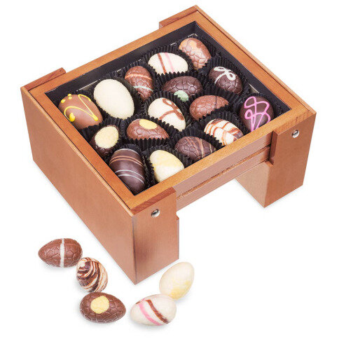 Elegance box of Easter chocolates
